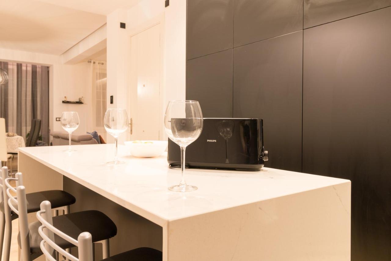 Moyua Luxe By Staynnapartments บิลเบา ภายนอก รูปภาพ