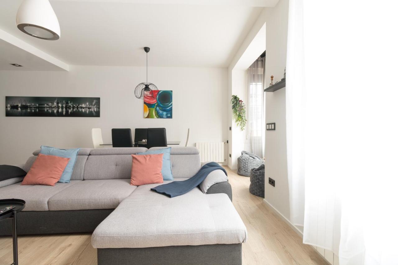 Moyua Luxe By Staynnapartments บิลเบา ภายนอก รูปภาพ